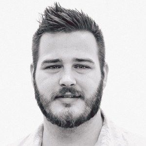 Meet your Posher, Cory